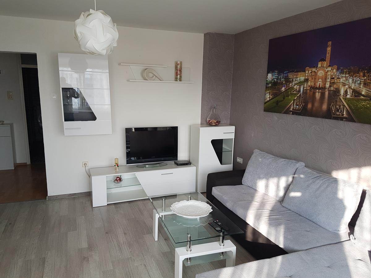 Apartman Vuk - Stan Na Dan 巴尼西卢卡 外观 照片